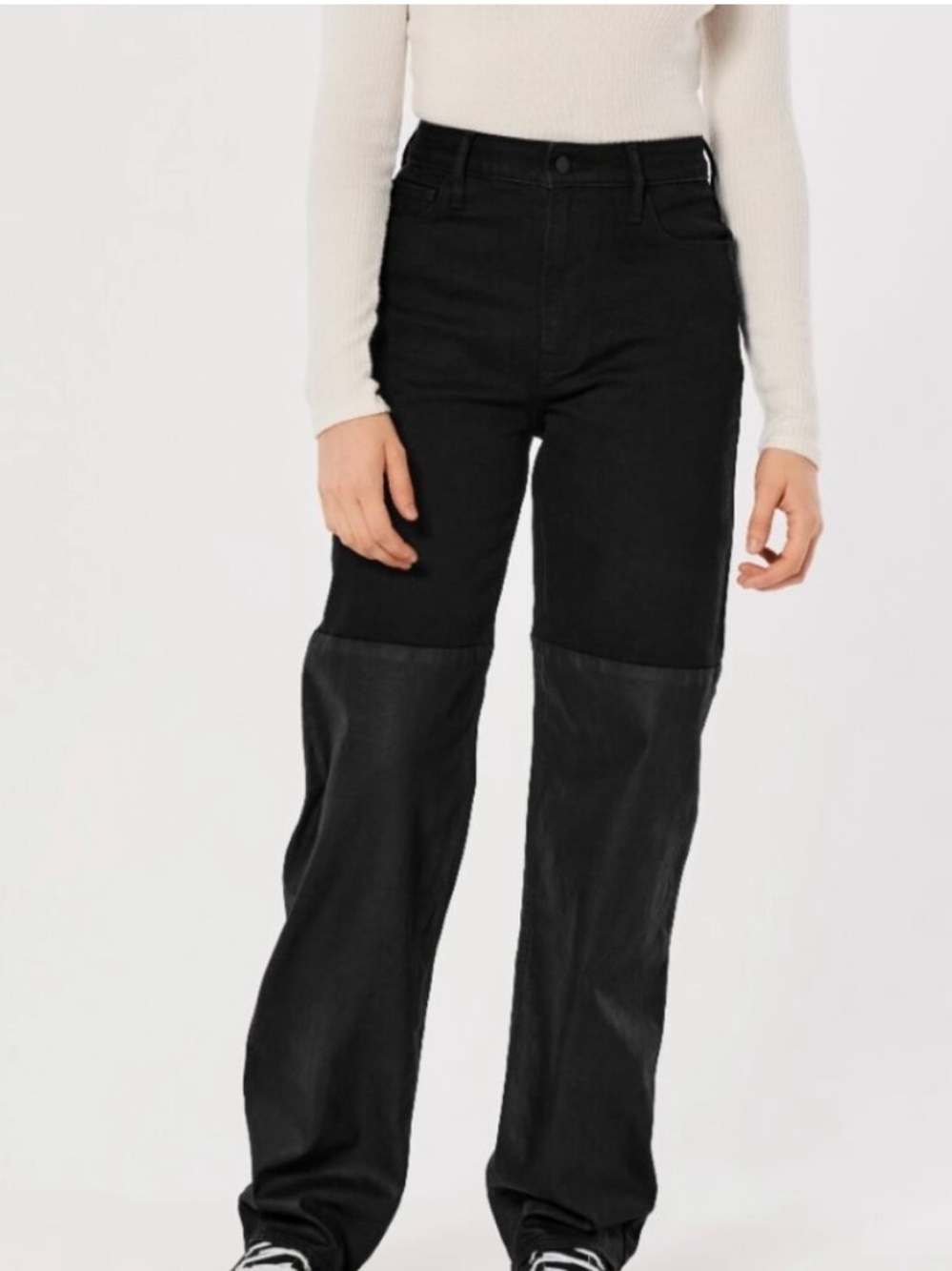 Hollister Ultra High Rise Dad Jeans in Two Tone Black Size 00